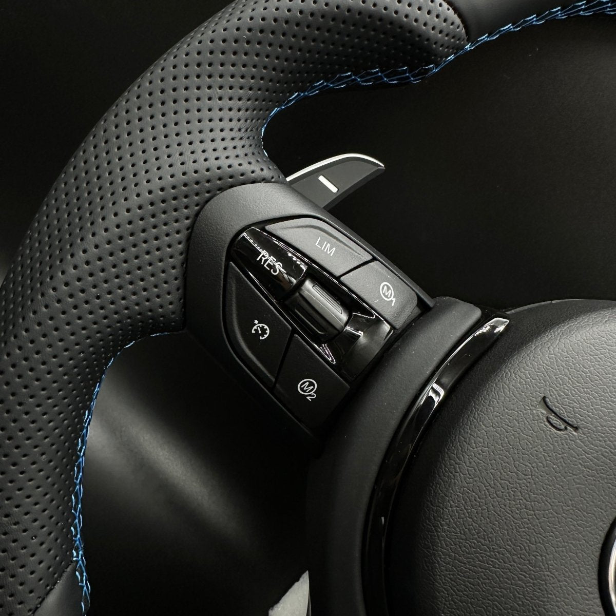 BMW M Lenkrad Abgeflacht Leder inkl. Airbag - BlackForest Autos